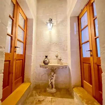 Oda ve Kahvaltı Vintage Qormi